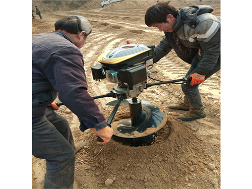 汽油螺旋挖坑机栽杆钻孔便携式螺旋挖坑机种树快速打洞
